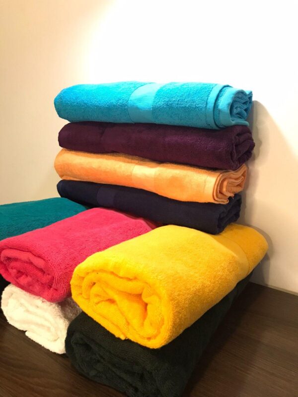 100% Cotton Bath Towels - 28" (W) x 56" (L) inches