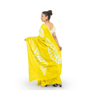 Laveena Women's Batik Saree LB 6820A